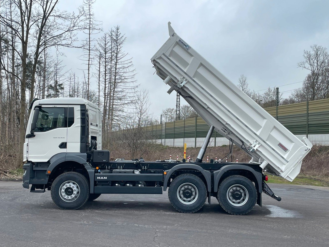 Tipper MAN TGS 33.440 6x4 /Euro6 3-Seiten-Kipper EuromixMTP: picture 12