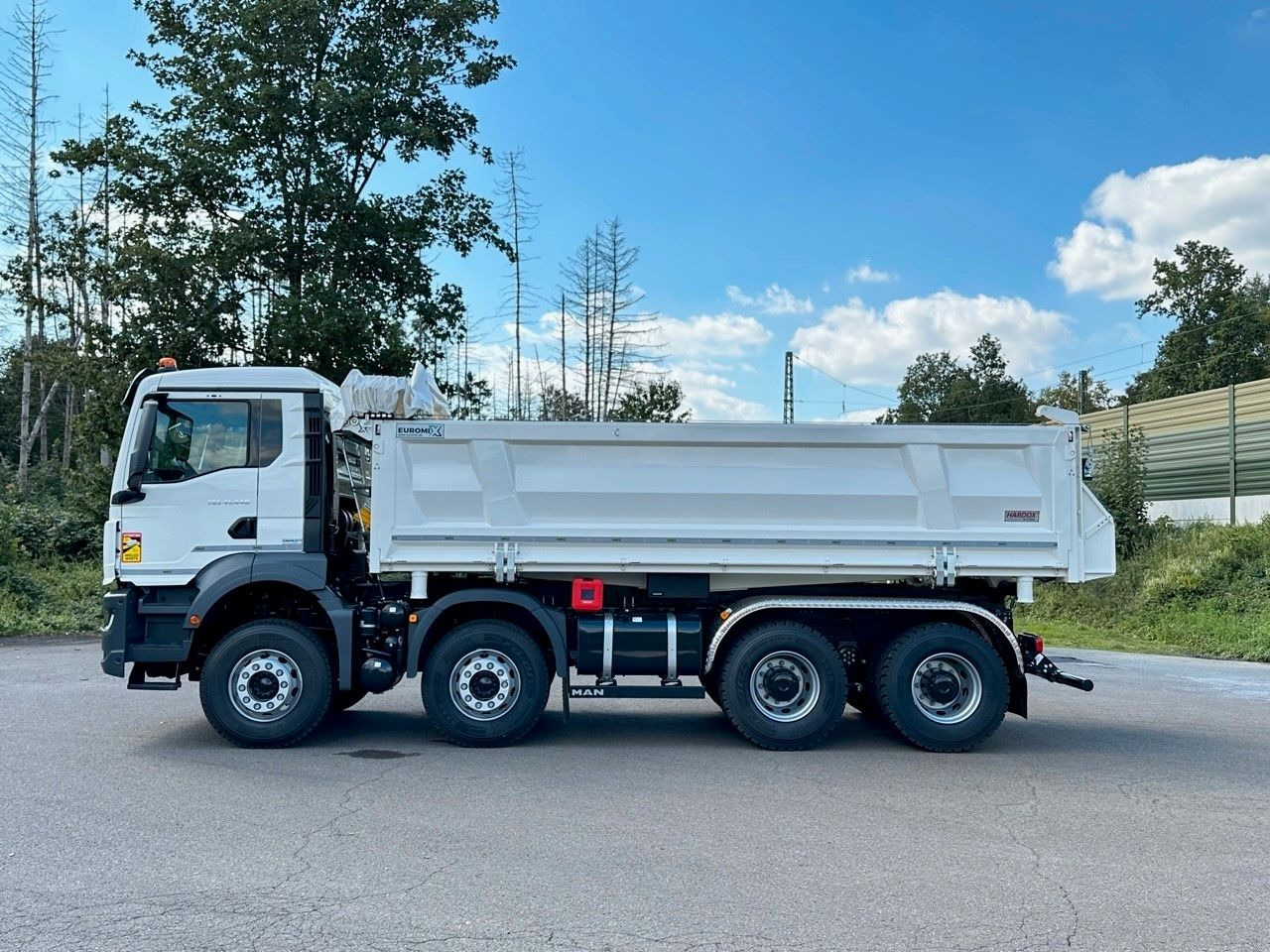 MAN TGS 41.440 8x4 EuromixMTP 3-Seiten-Kipper - Tipper: picture 2 MAN TGS 41.440 8x4 EuromixMTP 3-Seiten-Kipper - Tipper: picture 2