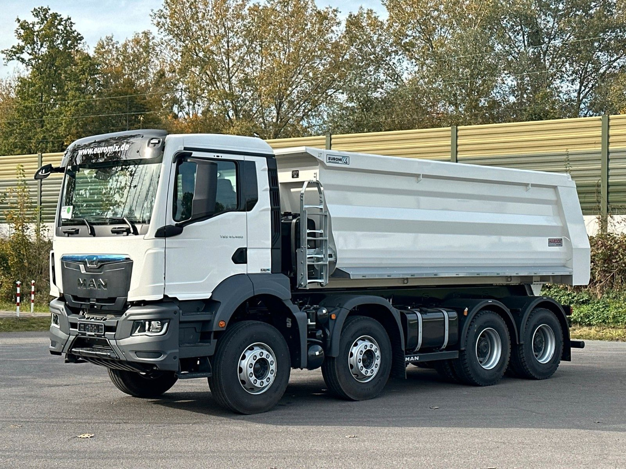 MAN TGS 41.480 BB 8X4 Euromix Mulden Kipper HARDOX - Tipper: picture 2 MAN TGS 41.480 BB 8X4 Euromix Mulden Kipper HARDOX - Tipper: picture 2
