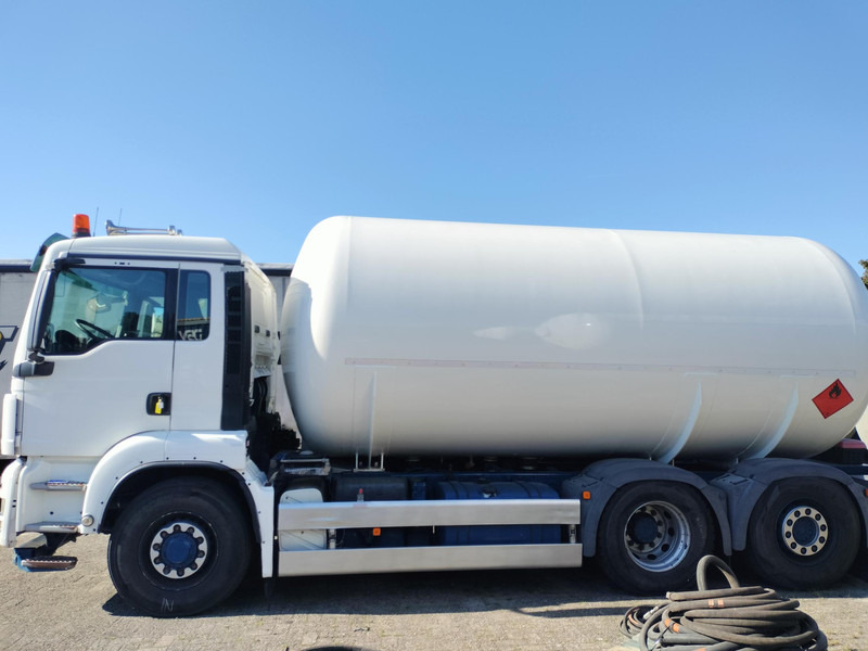 MAN TGS 2011. 6x4 -24000 L Gas tank truck -Gas, Gaz, LPG, GPL, Propane, Butane tank, Gastank ID 2.165 Rootselaar, flowmeter, Sihi pump - Tank truck: picture 1 MAN TGS 2011. 6x4 -24000 L Gas tank truck -Gas, Gaz, LPG, GPL, Propane, Butane tank, Gastank ID 2.165 Rootselaar, flowmeter, Sihi pump - Tank truck: picture 1