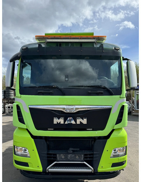MAN TGX 35.500 8X4, Euro 6, Tipper, new Clutch, 2016 (Top!) - Tipper: picture 2 MAN TGX 35.500 8X4, Euro 6, Tipper, new Clutch, 2016 (Top!) - Tipper: picture 2