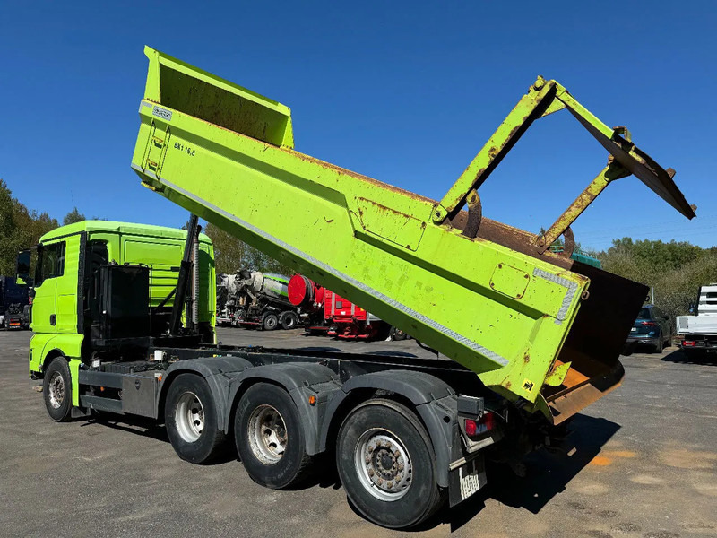 MAN TGX 41.560 8x4, Euro 6, Tipper, 2016, Top! - Tipper: picture 5 MAN TGX 41.560 8x4, Euro 6, Tipper, 2016, Top! - Tipper: picture 5