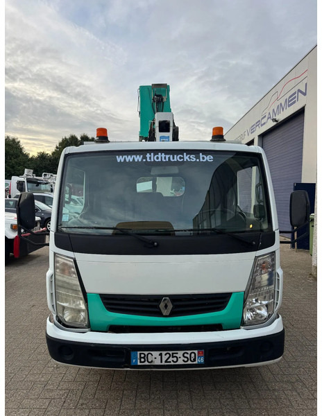 Renault Maxity 130 **10M WORKING PLATFORM-NACELLE-HOOGWERKER** - Commercial vehicle: picture 2 Renault Maxity 130 **10M WORKING PLATFORM-NACELLE-HOOGWERKER** - Commercial vehicle: picture 2