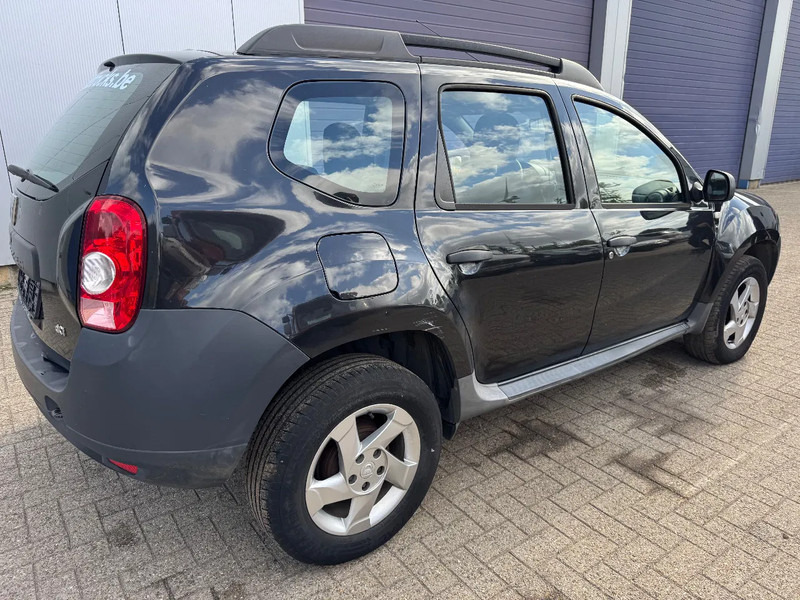 Dacia Duster **EURO 5-AIRCO** - Car: picture 4 Dacia Duster **EURO 5-AIRCO** - Car: picture 4