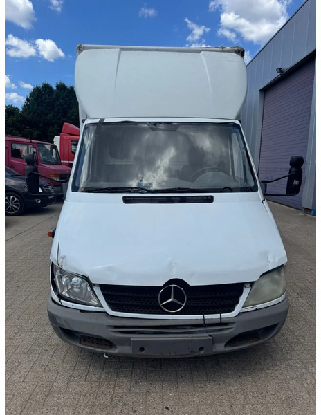 Mercedes-Benz Sprinter 313 **BOX+LIFT** - Box van: picture 2 Mercedes-Benz Sprinter 313 **BOX+LIFT** - Box van: picture 2