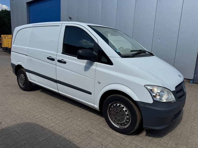 Mercedes-Benz Vito **110CDI-EURO 5** - Small van: picture 3 Mercedes-Benz Vito **110CDI-EURO 5** - Small van: picture 3