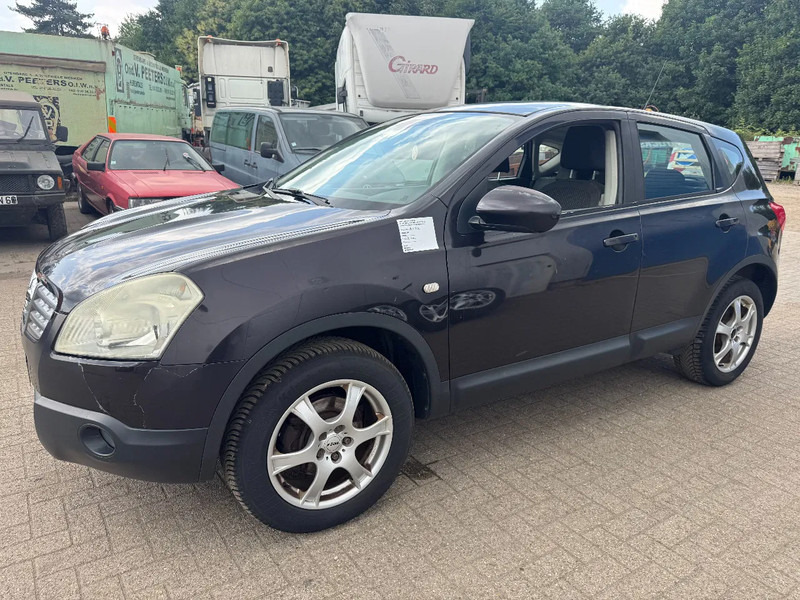 Nissan QASHQAI **DIESEL-AIRCO** - SUV: picture 1 Nissan QASHQAI **DIESEL-AIRCO** - SUV: picture 1