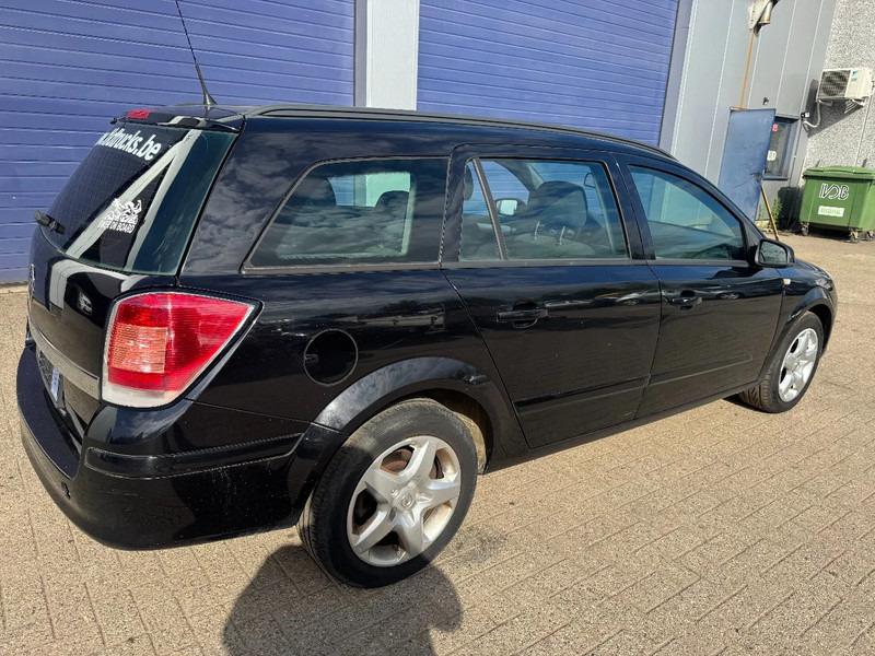 Opel Astra **1700CDTI-AIRCO-EURO 4** - Car: picture 3 Opel Astra **1700CDTI-AIRCO-EURO 4** - Car: picture 3
