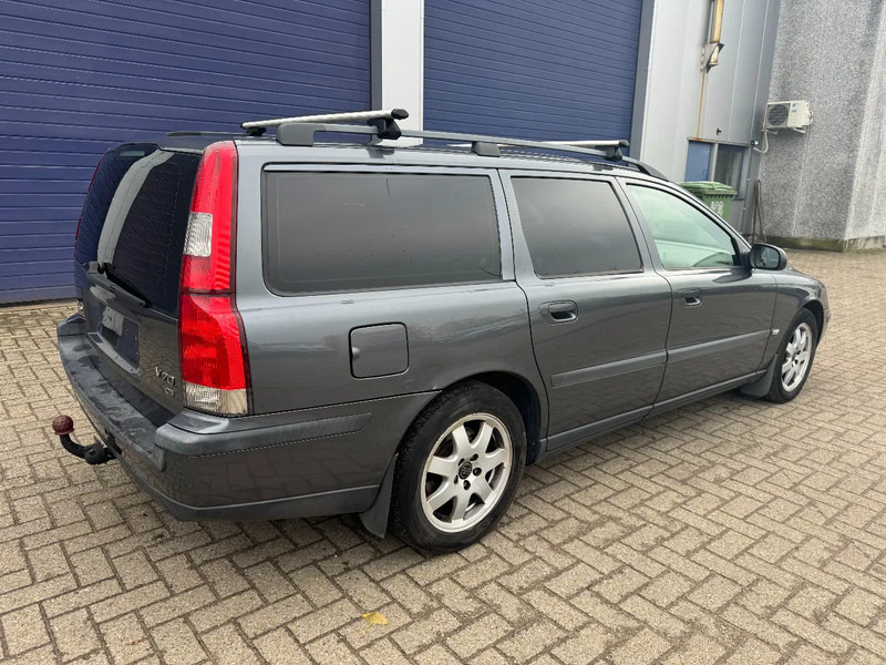 Volvo V70 V70 - Car: picture 4 Volvo V70 V70 - Car: picture 4