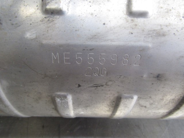 MITSUBISHI FUSO 75C15/C18 DPF EXHAUST ME555982 - Muffler/ Exhaust system for Truck: picture 2 MITSUBISHI FUSO 75C15/C18 DPF EXHAUST ME555982 - Muffler/ Exhaust system for Truck: picture 2