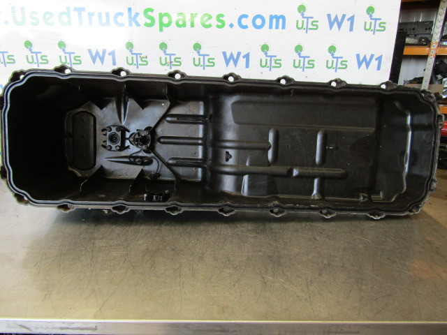VOLVO FH13 D13C SUMP P/NO 20493972 / 20522523 - Engine and parts for Truck: picture 3 VOLVO FH13 D13C SUMP P/NO 20493972 / 20522523 - Engine and parts for Truck: picture 3