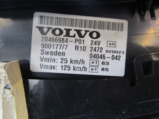 VOLVO FM12/FM9 CLOCK CLUSTER 20466984-P01 - Cab and interior for Truck: picture 2 VOLVO FM12/FM9 CLOCK CLUSTER 20466984-P01 - Cab and interior for Truck: picture 2