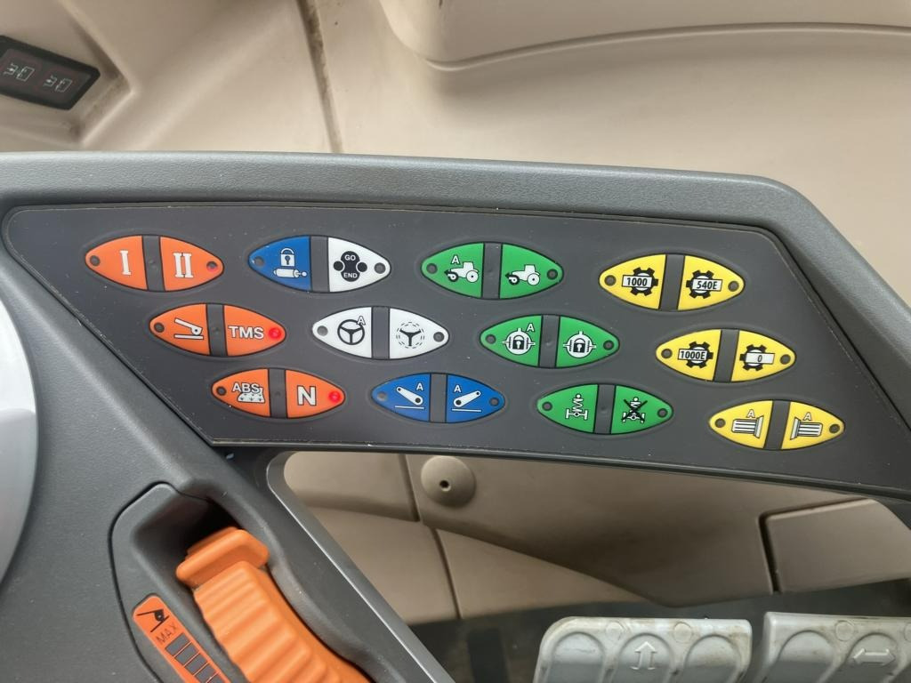 Farm tractor Fendt 936 VARIO: picture 17