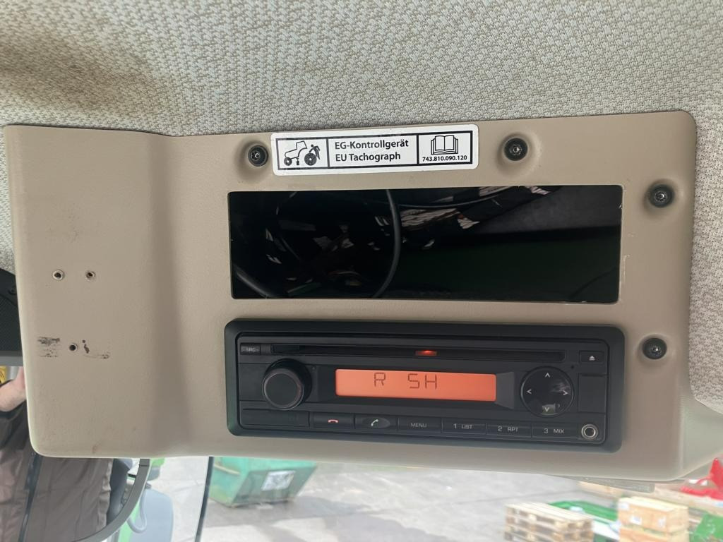 Farm tractor Fendt 936 VARIO: picture 20