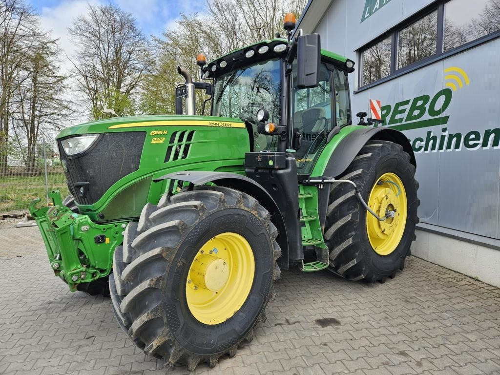 John Deere 6195R - Farm tractor: picture 1 John Deere 6195R - Farm tractor: picture 1