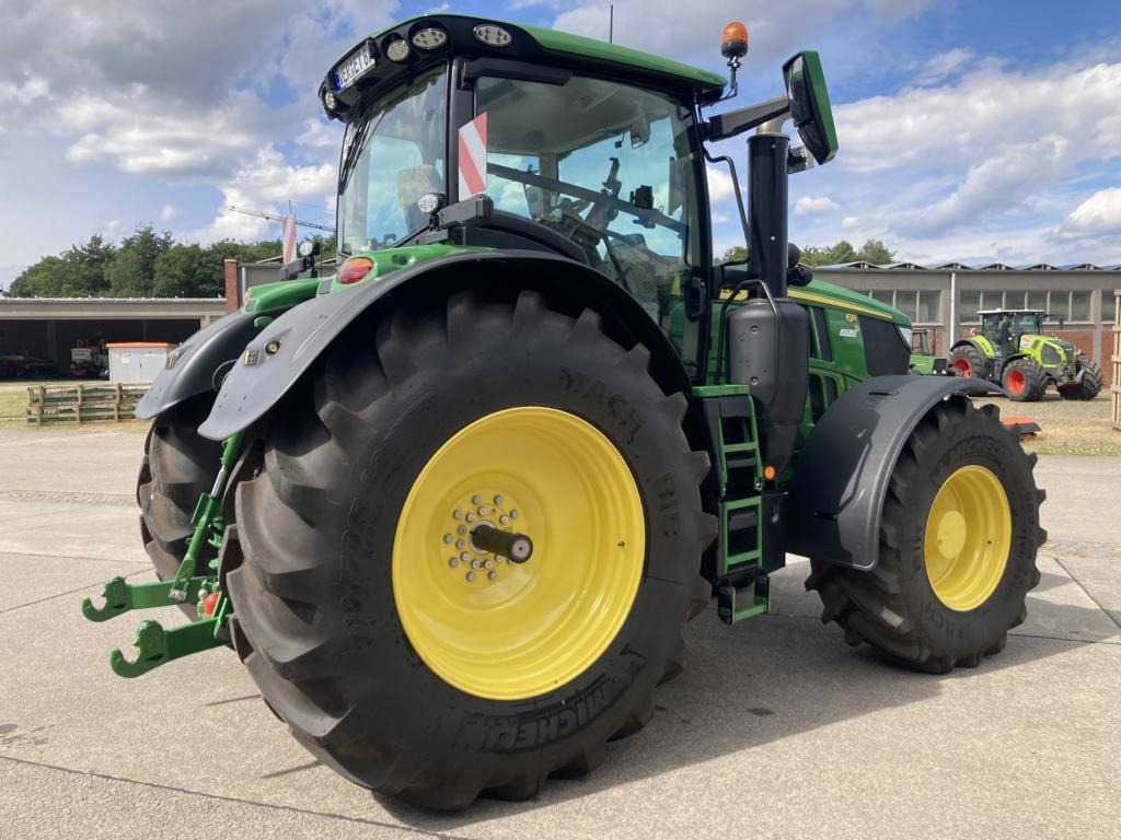 Farm tractor John Deere 6R250: picture 13