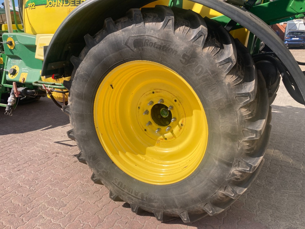 Sprayer John Deere 732: picture 16