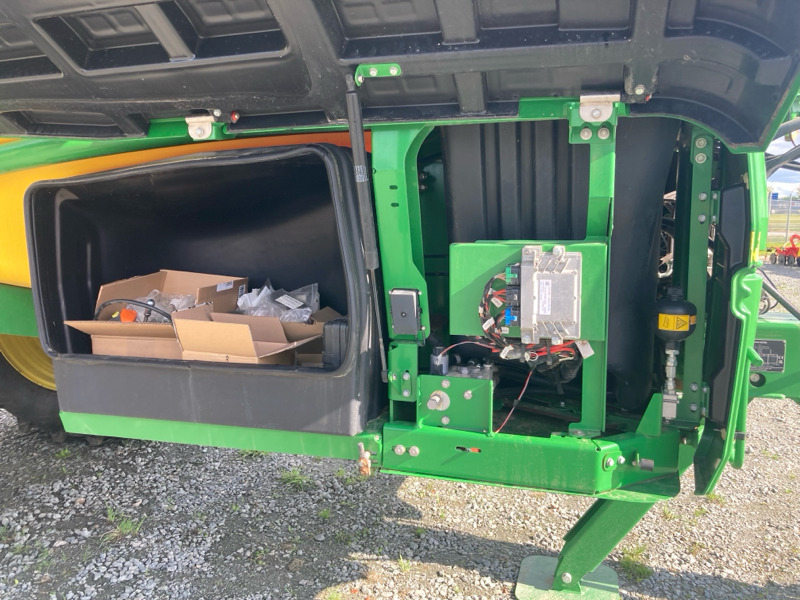 Sprayer John Deere POWRSPRAY R975I: picture 7 Sprayer John Deere POWRSPRAY R975I: picture 7