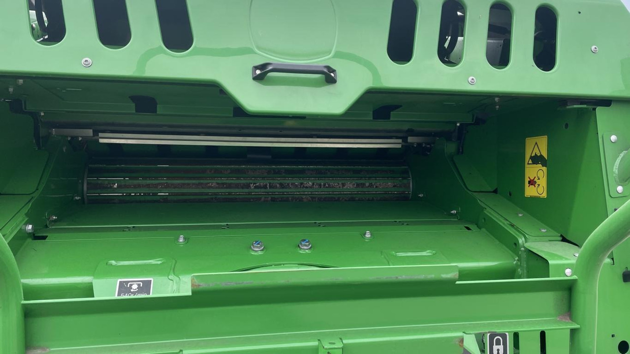 Bale wrapper John Deere RUNDBALLENPRESSE F441R: picture 21 Bale wrapper John Deere RUNDBALLENPRESSE F441R: picture 21