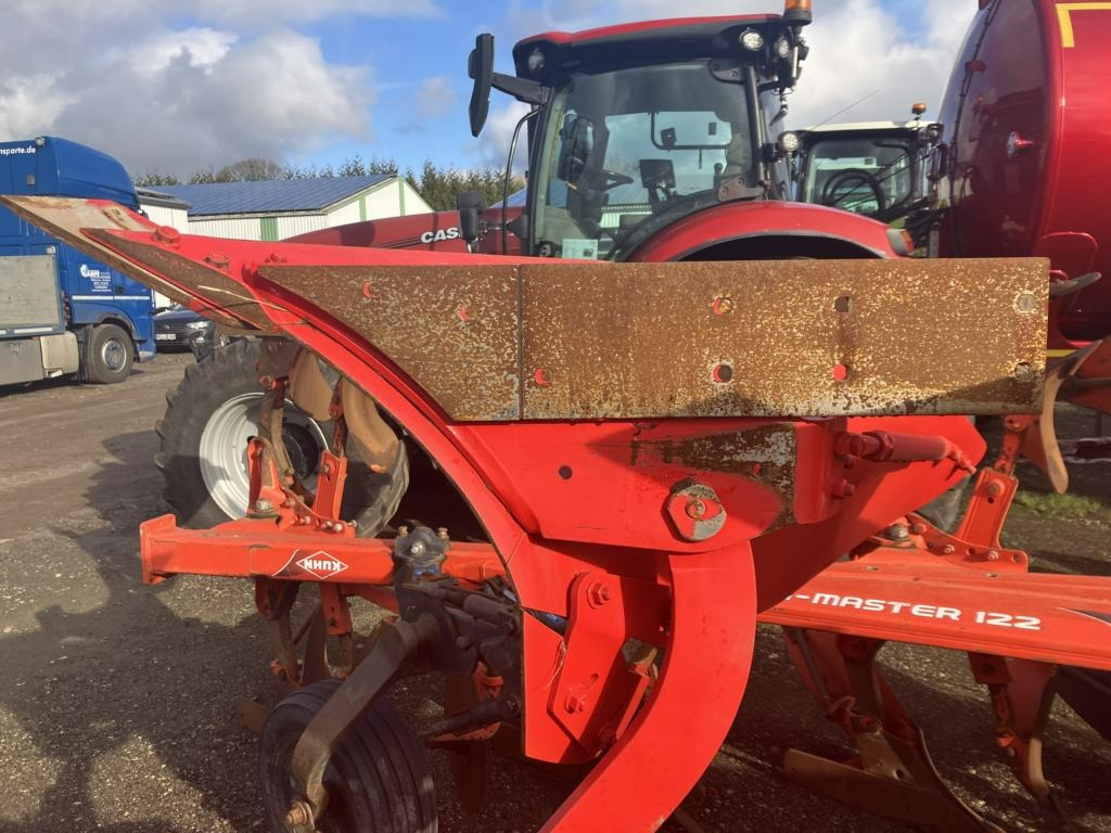 Pöttinger SERVO 45 M 5-SCHAR NOVA - Plow: picture 2 Pöttinger SERVO 45 M 5-SCHAR NOVA - Plow: picture 2