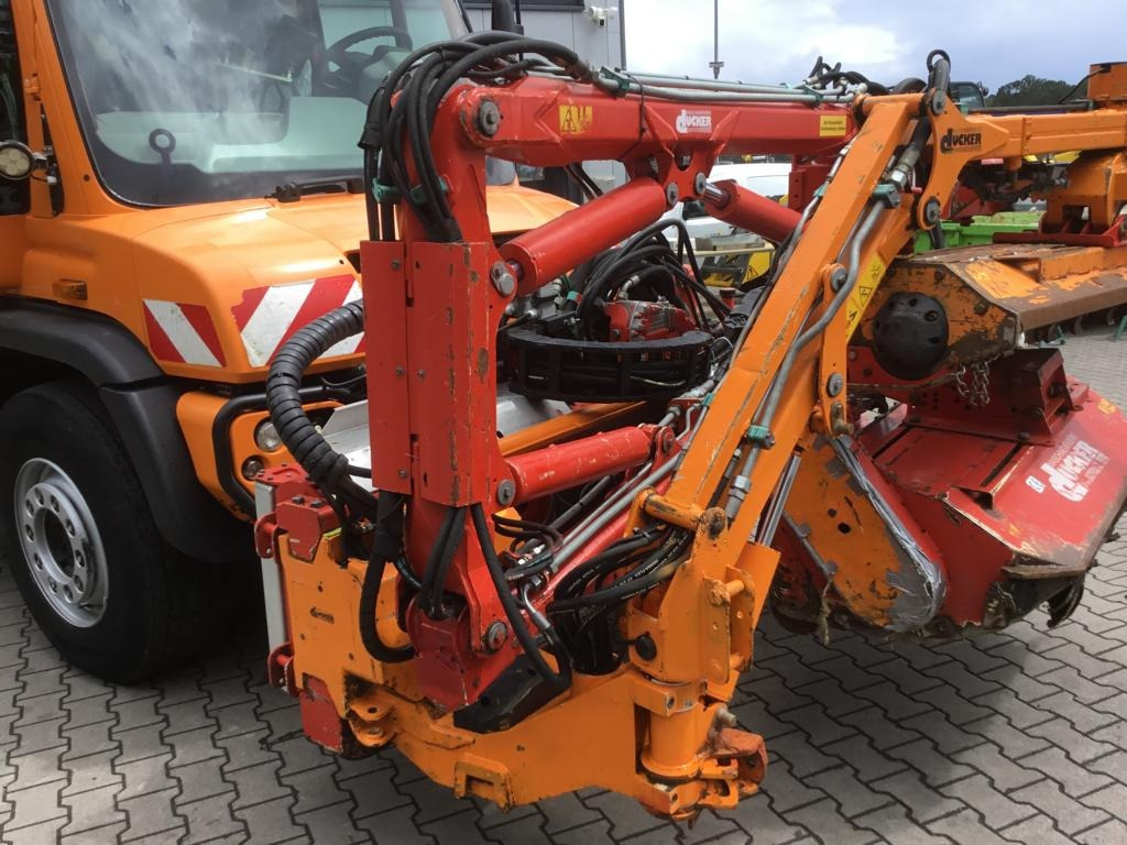 Utility/ Special vehicle Mercedes-Benz UNIMOG U 527: picture 17