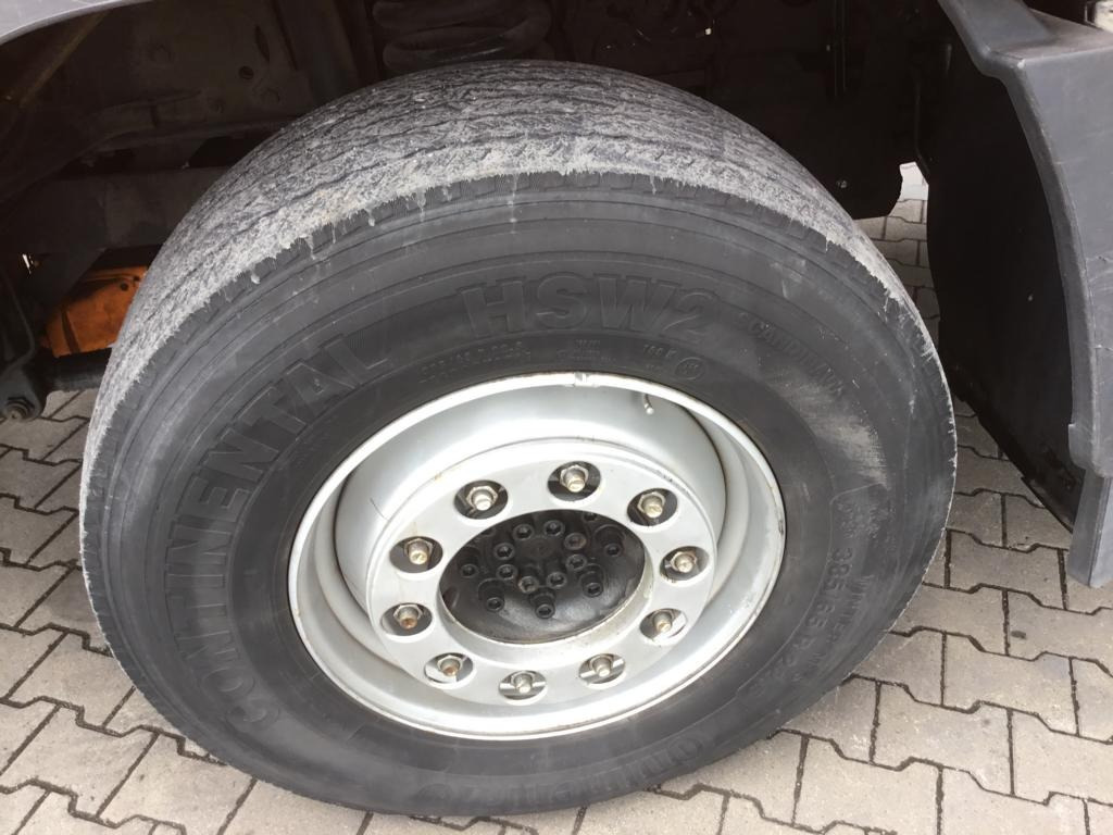 Utility/ Special vehicle Mercedes-Benz UNIMOG U 527: picture 21