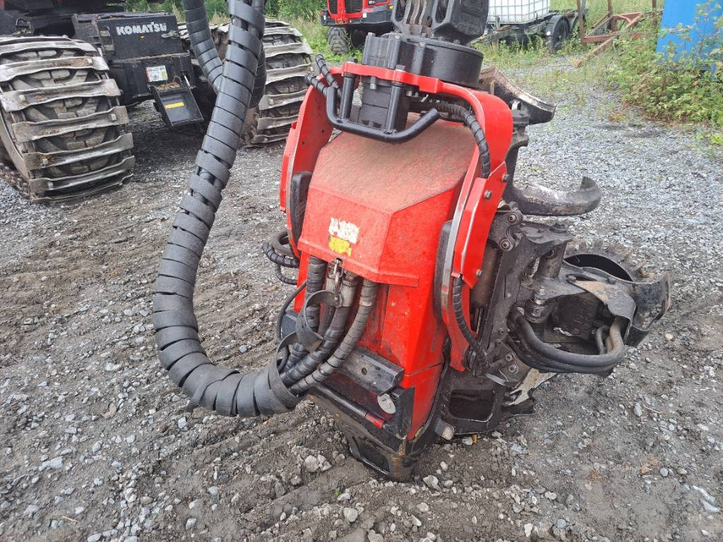 Forestry harvester Komatsu 911: picture 8