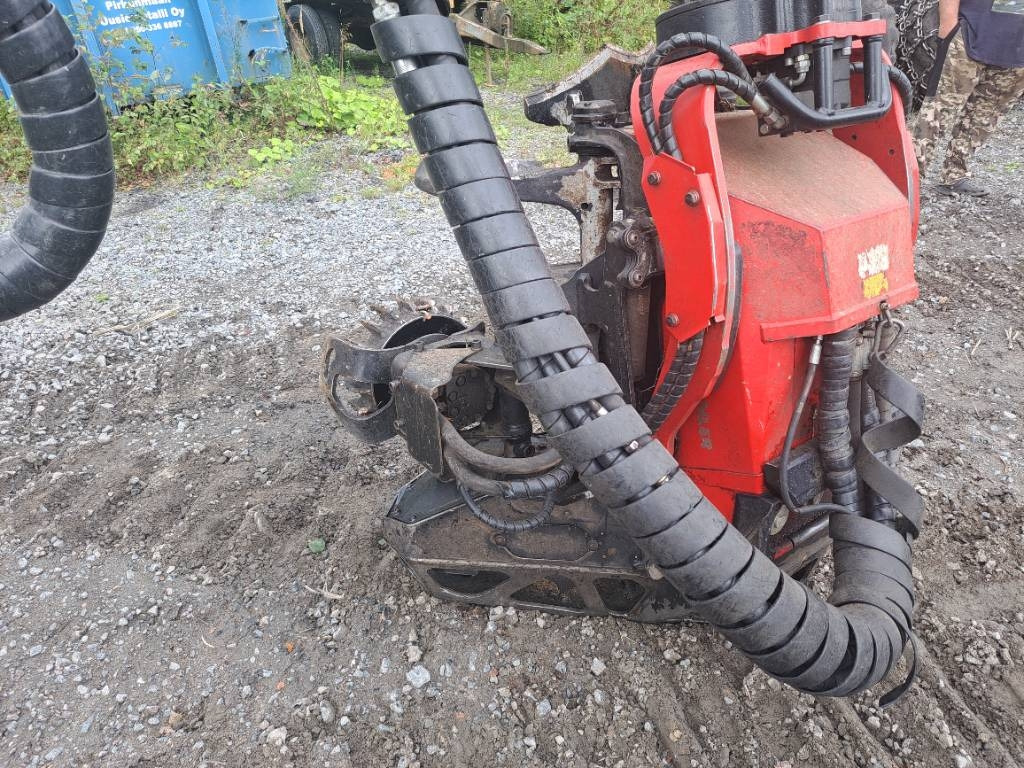 Forestry harvester Komatsu 911: picture 7