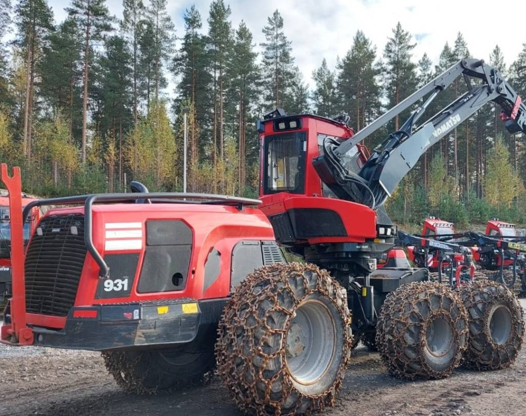 Forestry harvester Komatsu 931: picture 27
