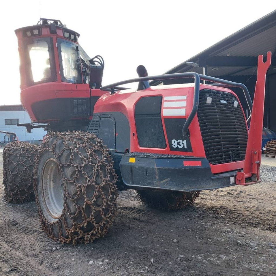 Forestry harvester Komatsu 931: picture 22