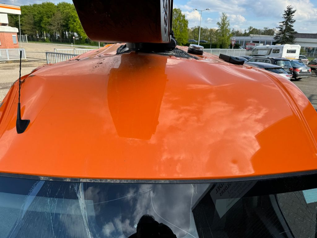 Renault MASTER KLUBB KL 32 ARBEITSBÜHNE - Truck mounted aerial platform, Commercial vehicle: picture 4 Renault MASTER KLUBB KL 32 ARBEITSBÜHNE - Truck mounted aerial platform, Commercial vehicle: picture 4
