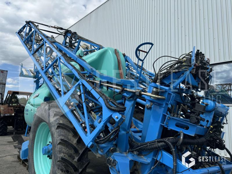 Trailed sprayer BERTHOUD TENOR 43-46: picture 12 Trailed sprayer BERTHOUD TENOR 43-46: picture 12