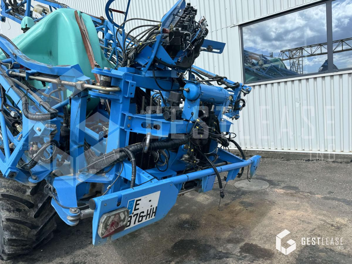 Trailed sprayer BERTHOUD TENOR 43-46: picture 11 Trailed sprayer BERTHOUD TENOR 43-46: picture 11