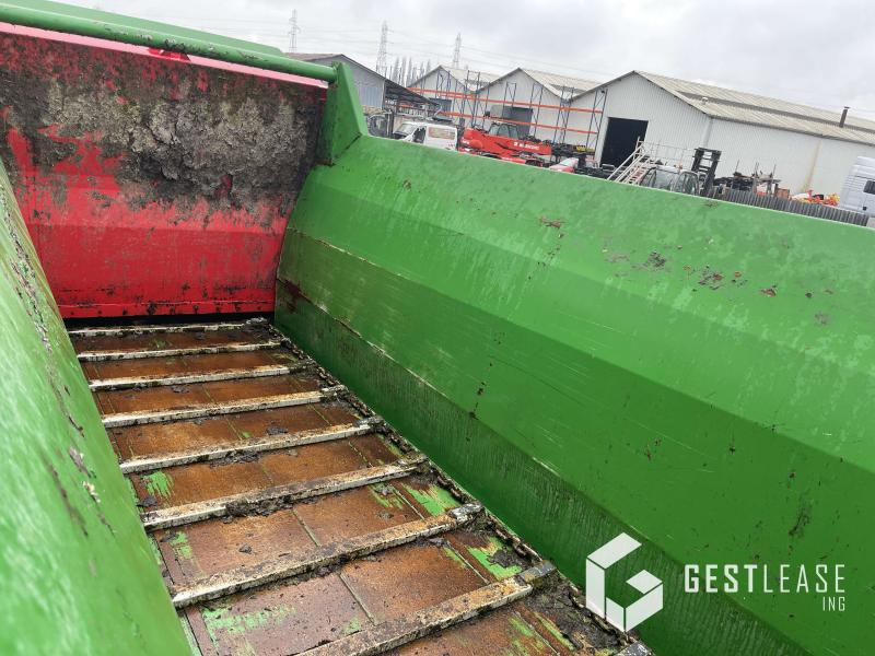 Manure spreader COUTANT TWISTER T605: picture 23 Manure spreader COUTANT TWISTER T605: picture 23