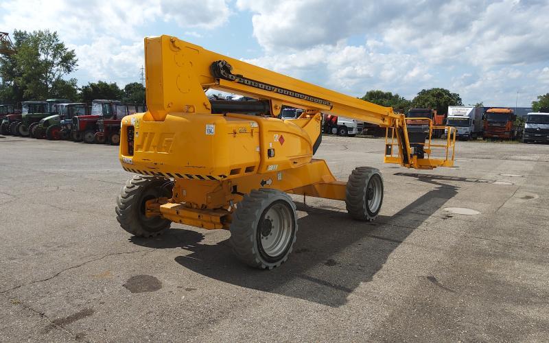 JLG M600JP - Telescopic boom: picture 3 JLG M600JP - Telescopic boom: picture 3