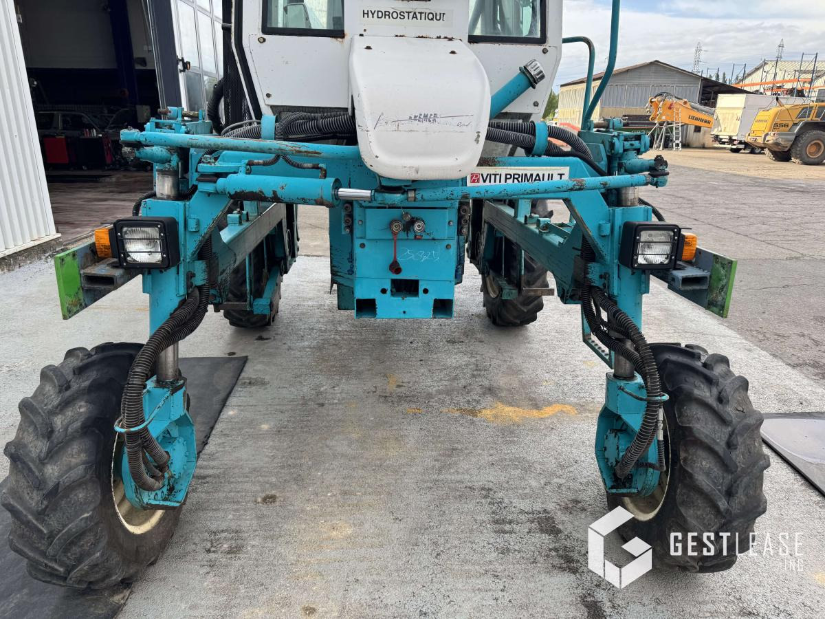 LOISEAU DOGGER 10H - Straddle tractor: picture 5 LOISEAU DOGGER 10H - Straddle tractor: picture 5