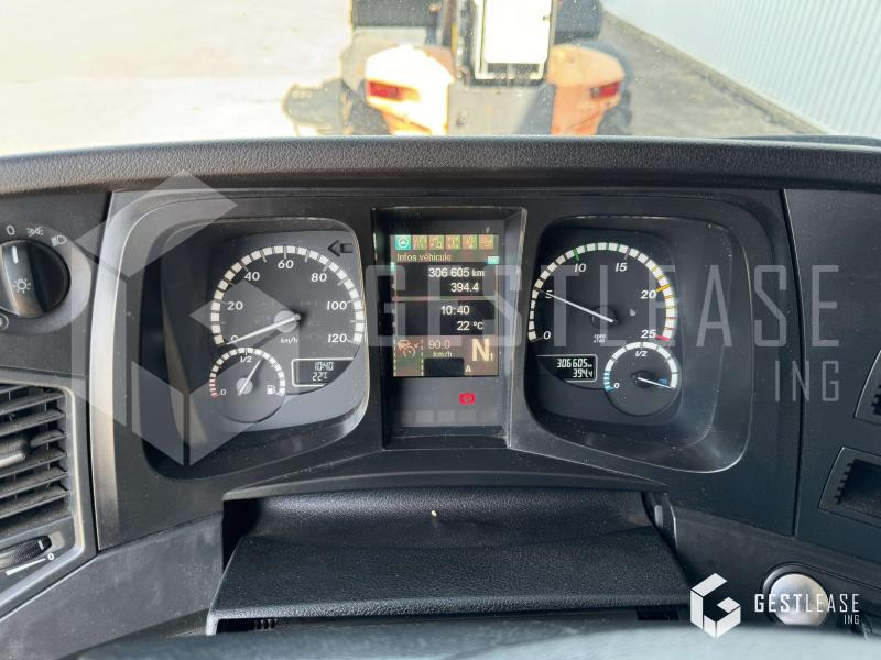 Tractor unit Mercedes AROCS 1843: picture 12 Tractor unit Mercedes AROCS 1843: picture 12