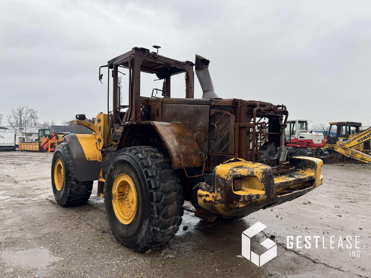 Volvo L 120 F - Wheel loader: picture 2 Volvo L 120 F - Wheel loader: picture 2