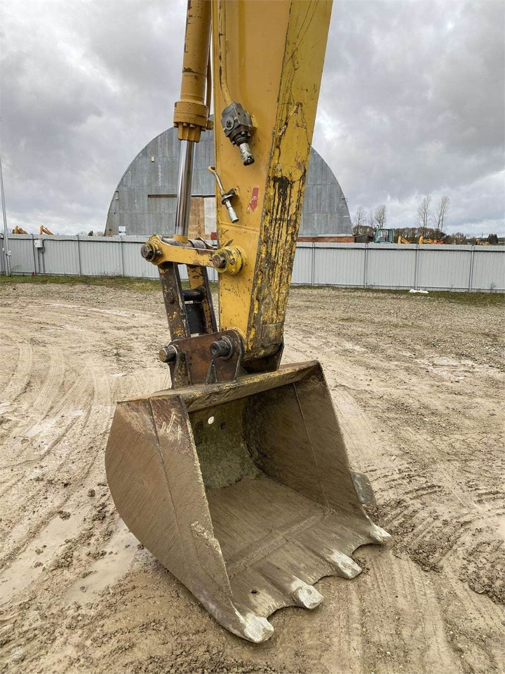 Crawler excavator CAT 318 CL: picture 9