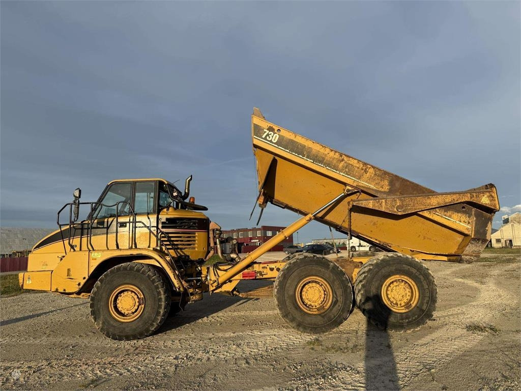 CAT 730  - Articulated dumper: picture 2 CAT 730  - Articulated dumper: picture 2