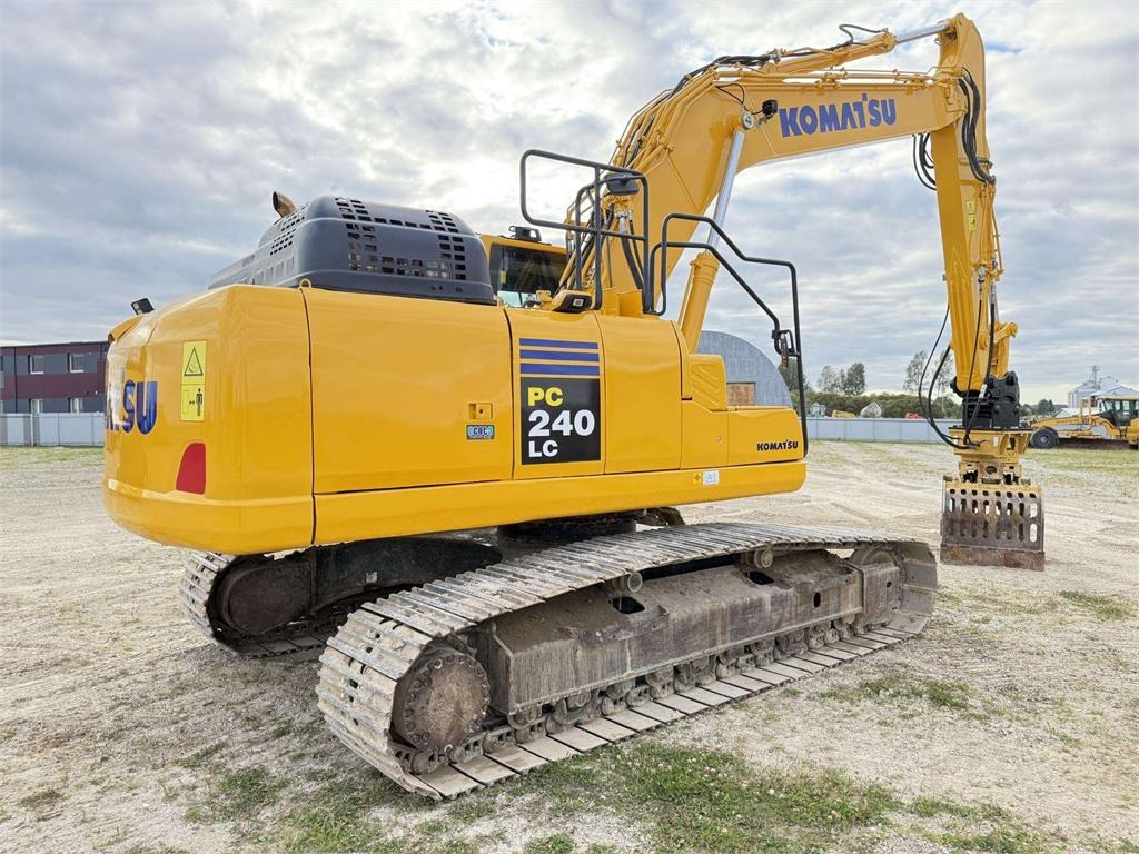 Komatsu PC 240 LC-11 - Crawler excavator: picture 5 Komatsu PC 240 LC-11 - Crawler excavator: picture 5