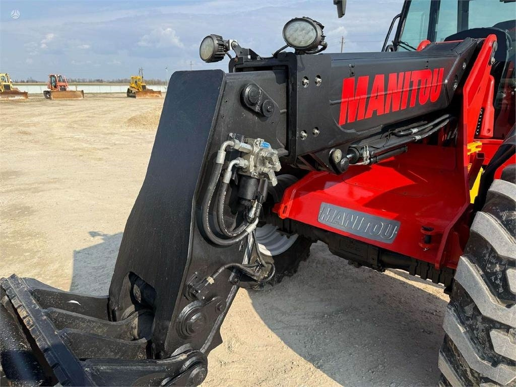Leasing of Manitou MLA-T 533-145V  Manitou MLA-T 533-145V: picture 13