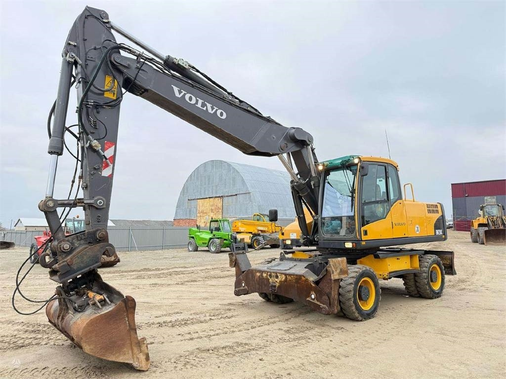 Volvo EW 230 C, 25 ton - Wheel excavator: picture 1 Volvo EW 230 C, 25 ton - Wheel excavator: picture 1