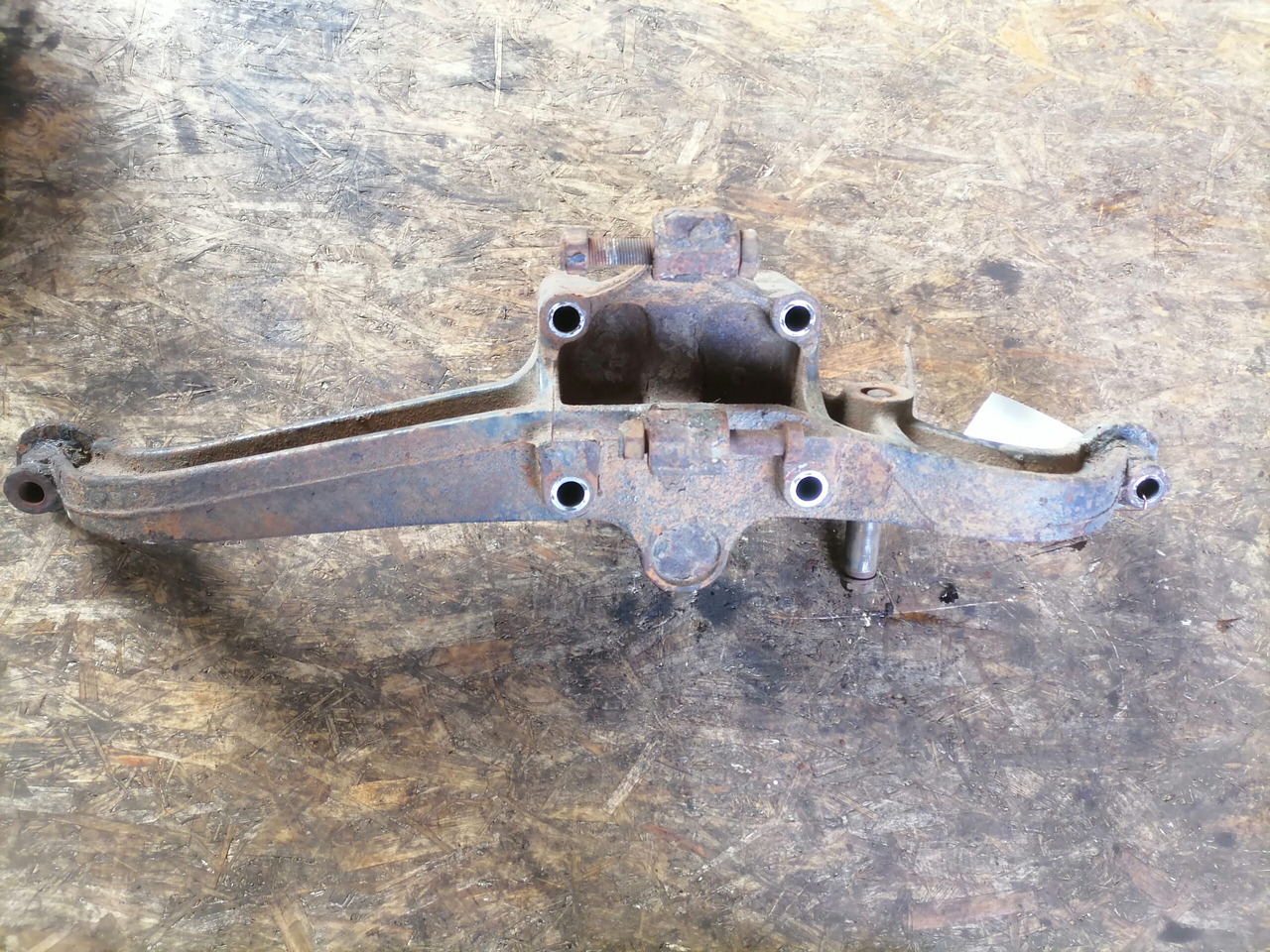 MAN Air suspension bracket 81436303168 - Axle and parts for Truck: picture 5 MAN Air suspension bracket 81436303168 - Axle and parts for Truck: picture 5