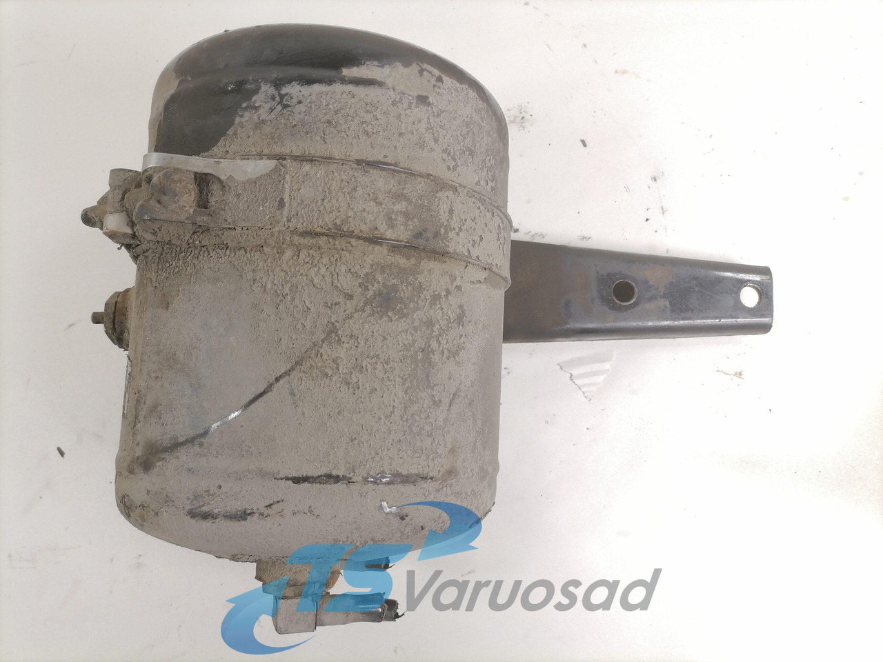 MAN Air tank 81514016016 - Universal part for Truck: picture 4 MAN Air tank 81514016016 - Universal part for Truck: picture 4