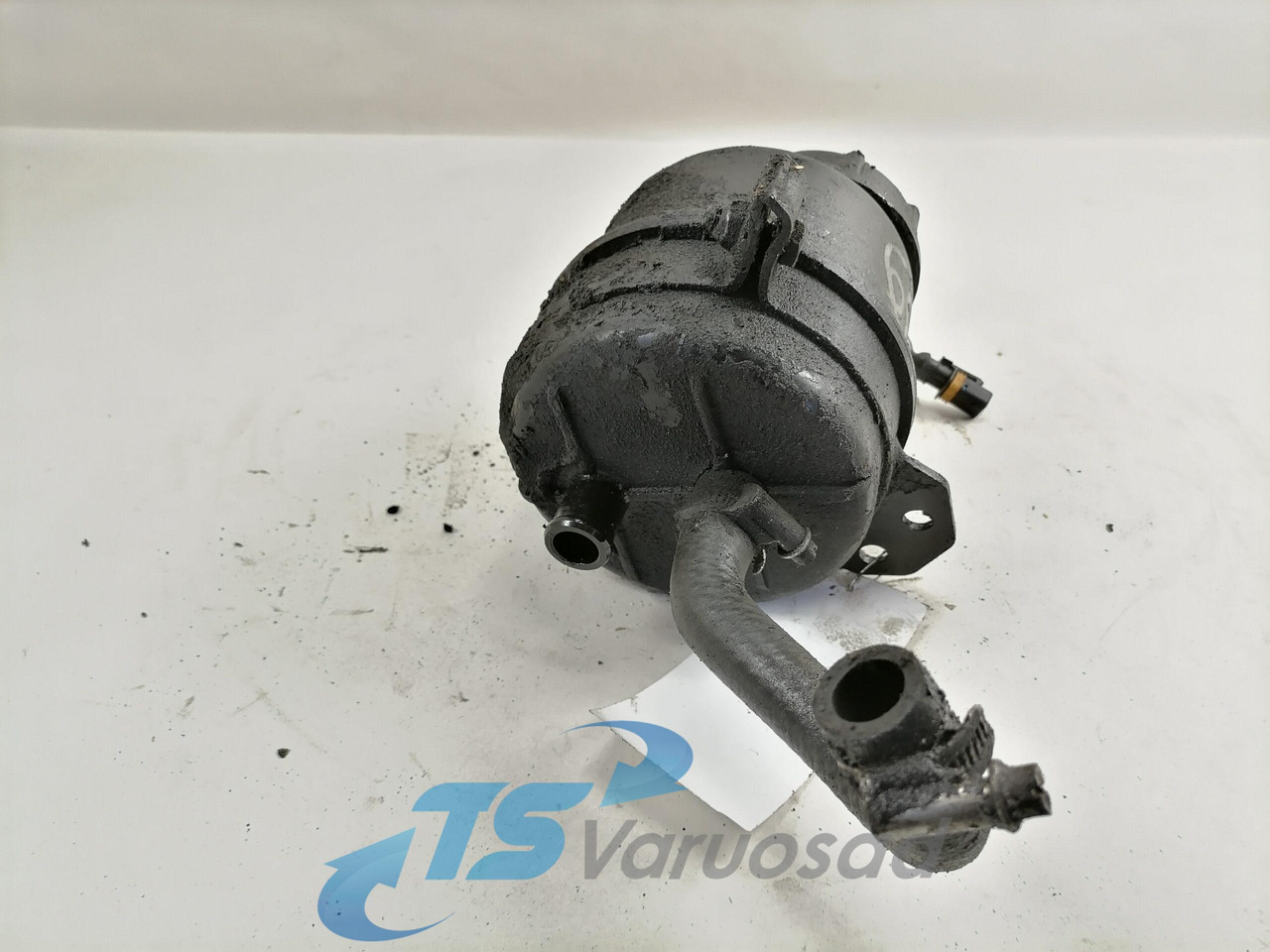 MAN Roolisüsteemi õlimahuti 81473016063 - Steering hose for Truck: picture 3 MAN Roolisüsteemi õlimahuti 81473016063 - Steering hose for Truck: picture 3