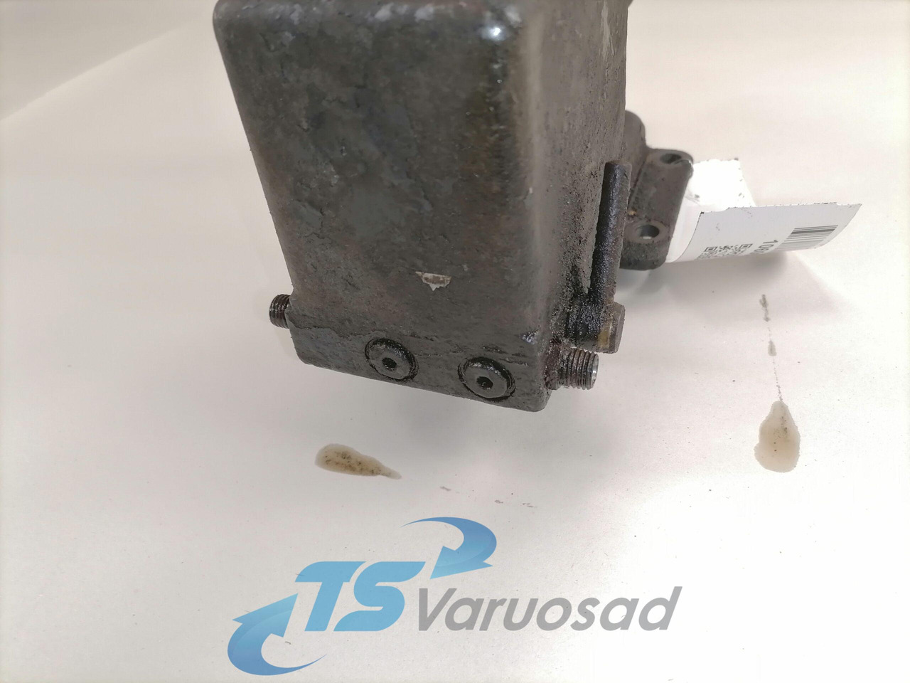 Mercedes-Benz Cab tilting pump A0015533801 - Cab suspension for Truck: picture 3 Mercedes-Benz Cab tilting pump A0015533801 - Cab suspension for Truck: picture 3