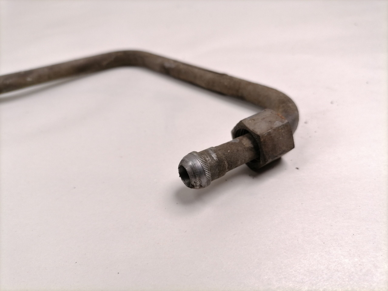 Mercedes-Benz Coolant pipe A4712005351 - Cooling system for Truck: picture 2 Mercedes-Benz Coolant pipe A4712005351 - Cooling system for Truck: picture 2
