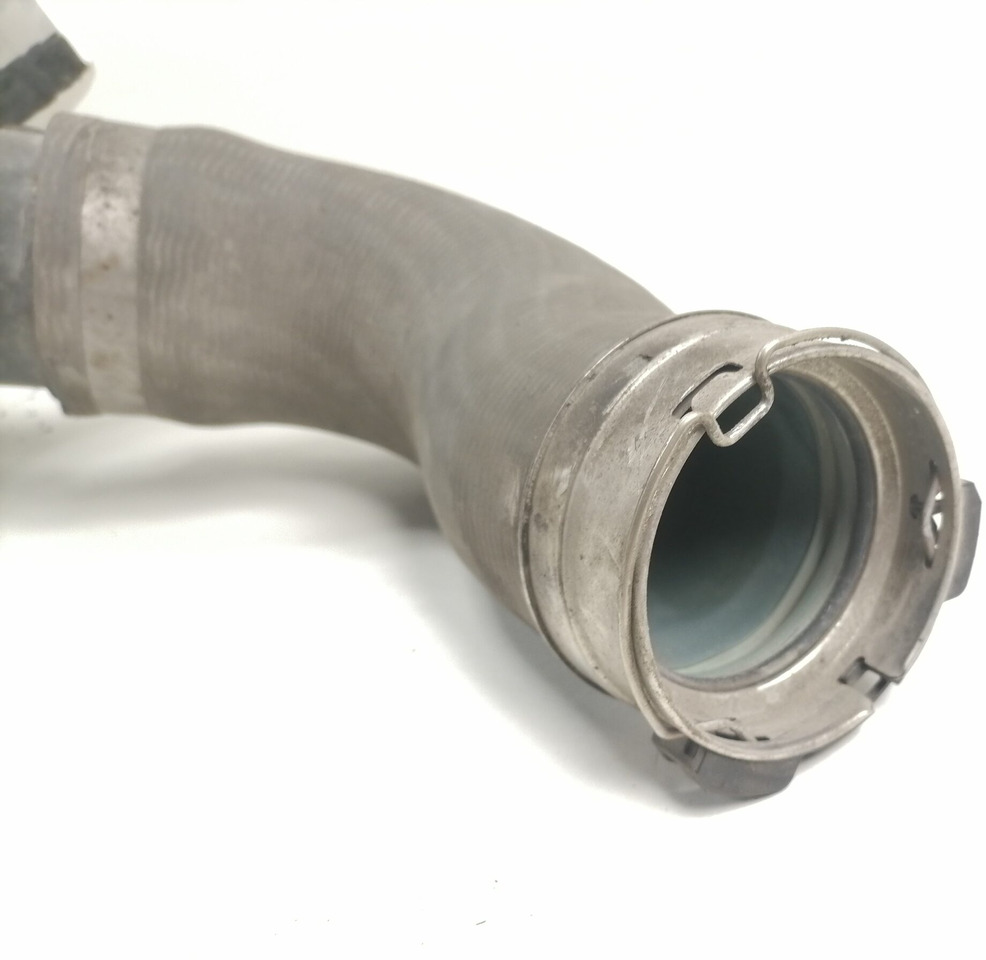 Mercedes-Benz Coolant pipe A9605000889 - Cooling system for Truck: picture 5 Mercedes-Benz Coolant pipe A9605000889 - Cooling system for Truck: picture 5