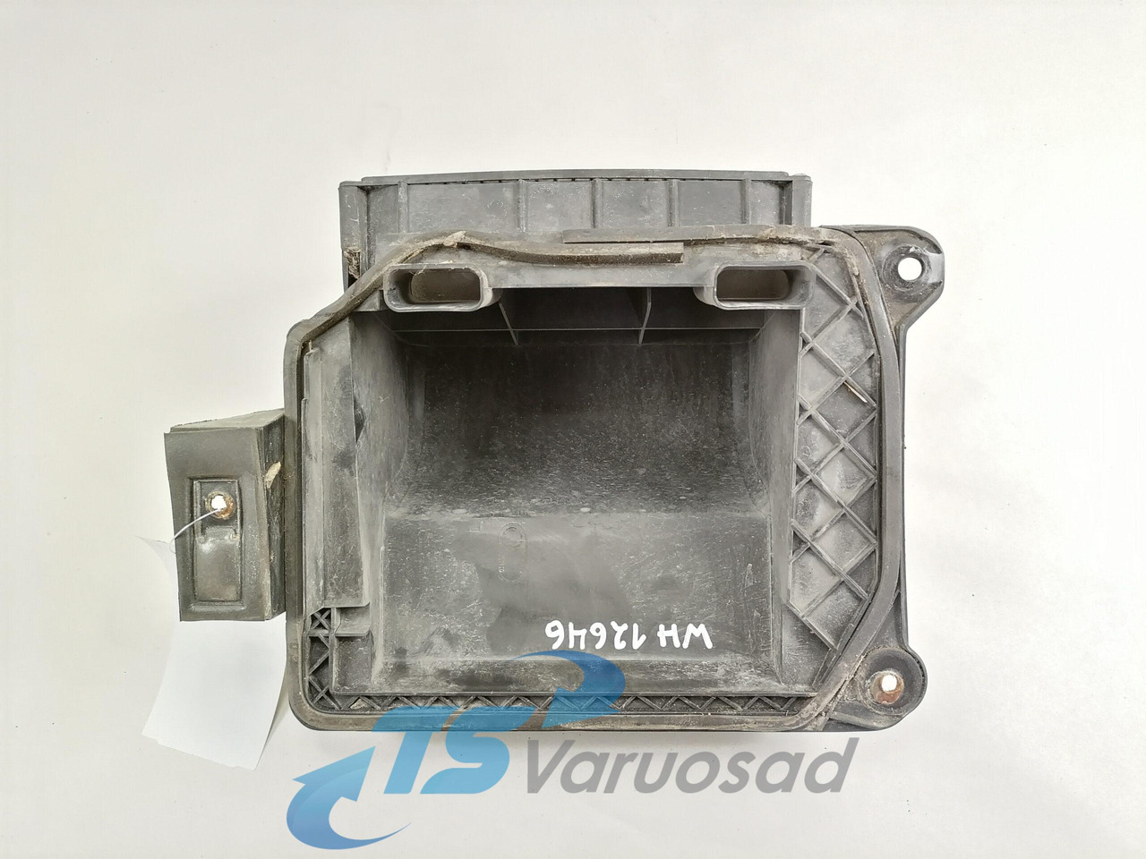 Renault Salongi õhufiltri korpus 5010483073 - Universal part for Truck: picture 2 Renault Salongi õhufiltri korpus 5010483073 - Universal part for Truck: picture 2